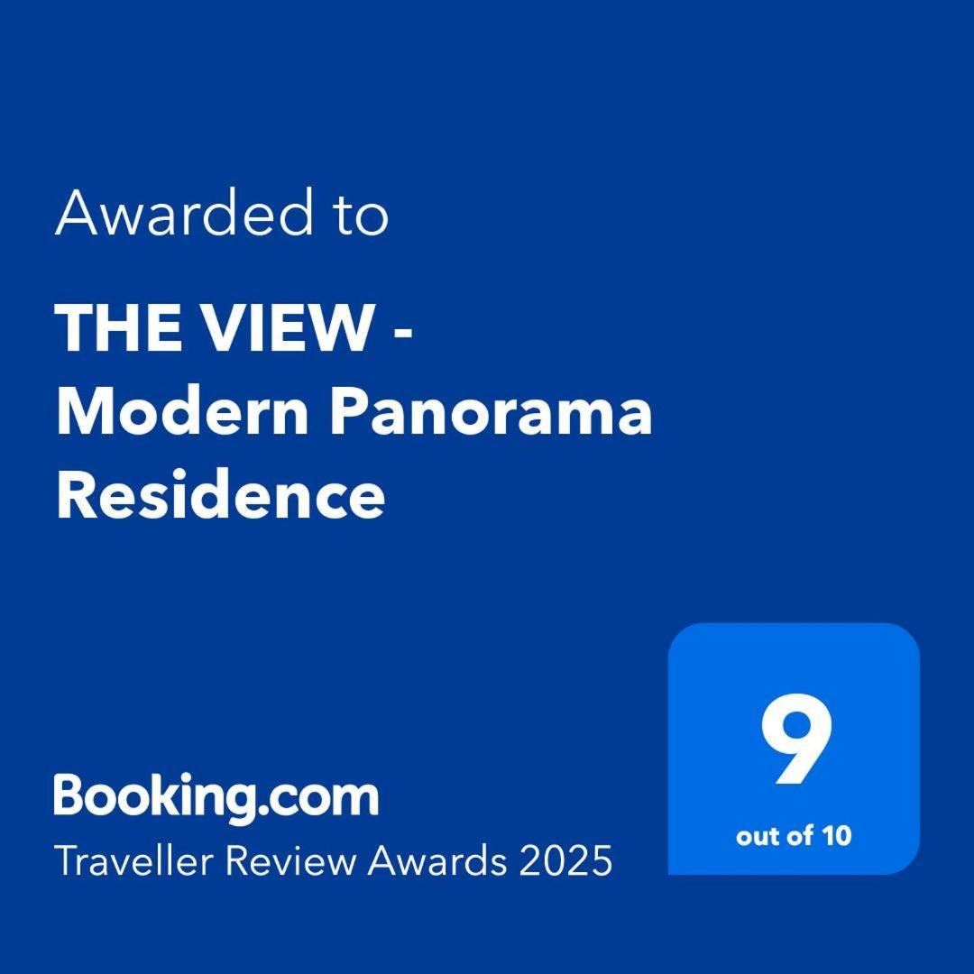 The View - Modern Panorama *